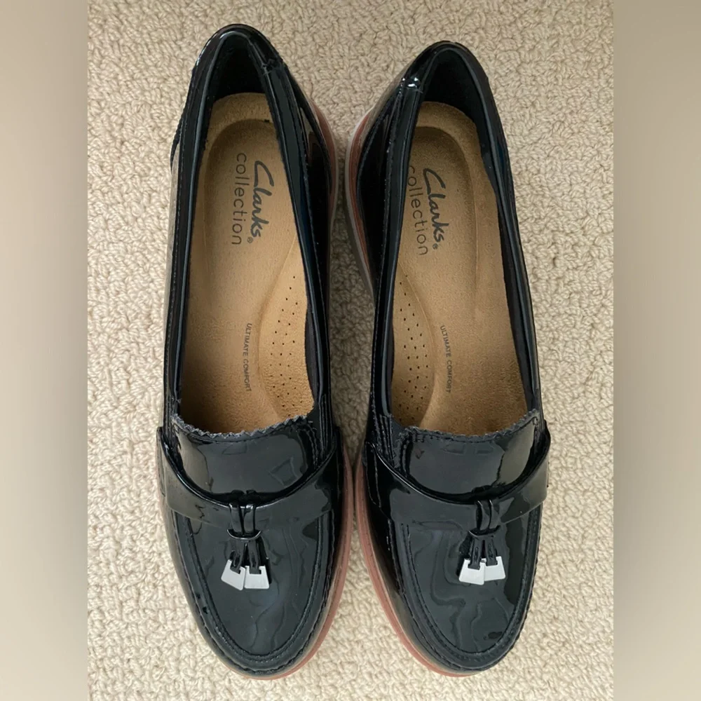 Clark’s Westlynn Bella Black Tan Loafers Chunky Sole Size 9.5 - Picture 5 of 6